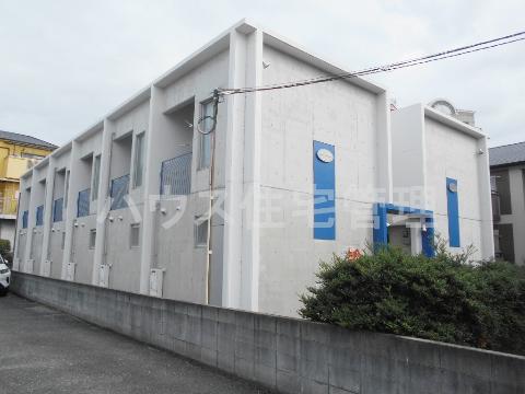 茨木市総持寺駅前町のマンションの建物外観