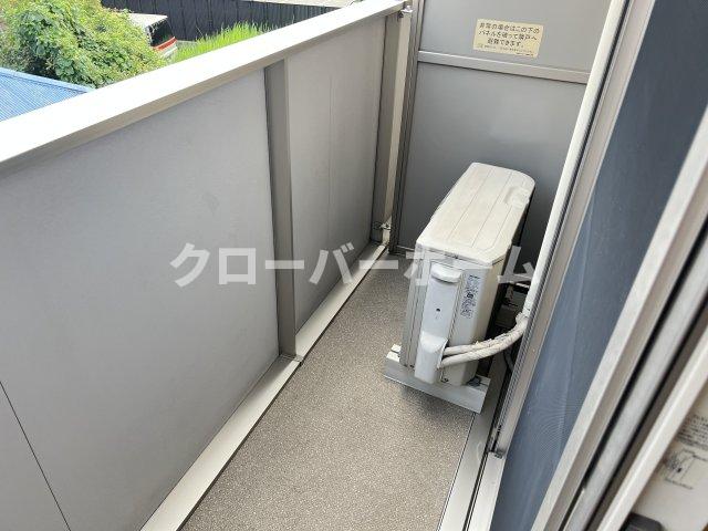 【相模原市中央区上溝のアパートのバルコニー】