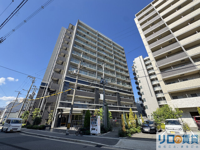 エスリード大阪シティノースの建物外観
