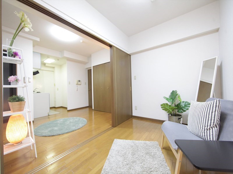 その他部屋・スペース　ＬＤＫ9帖　洋室5.7帖　つなげても仕切っても使えます