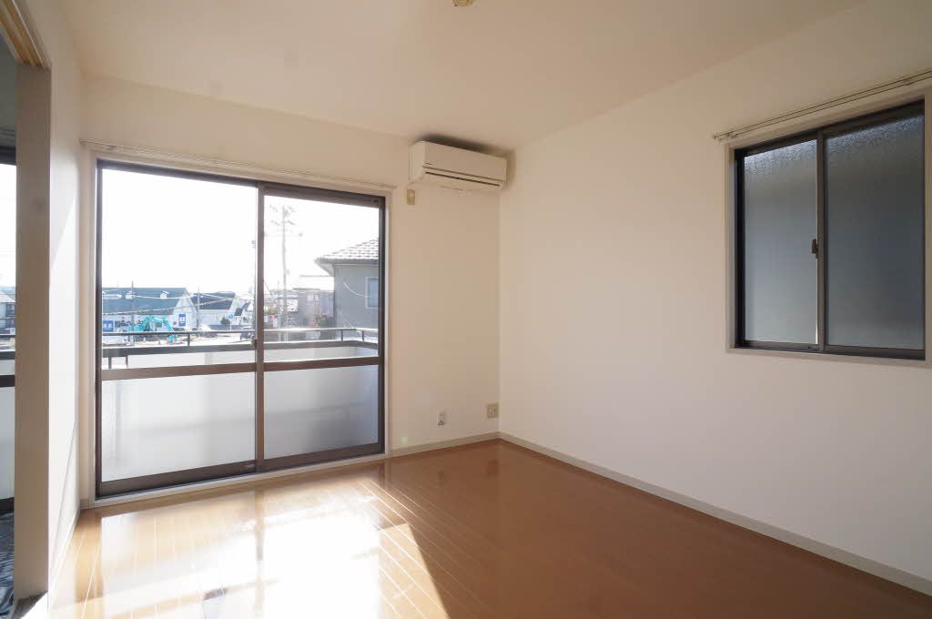 居室・リビング　リビング