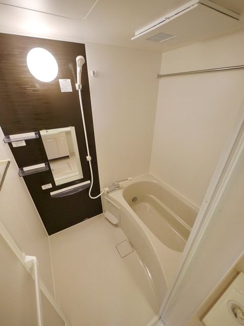 バス・シャワールーム　風呂