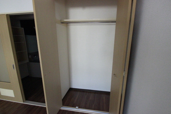 収納　※別部屋の写真です