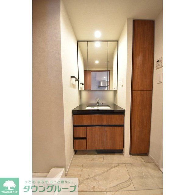 洗面設備　お部屋探しは株式会社　タウンハウジング　までお気軽にお問合…