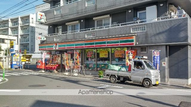 コンビニ　セブンイレブン　世田谷北沢店（コンビニ）まで398m