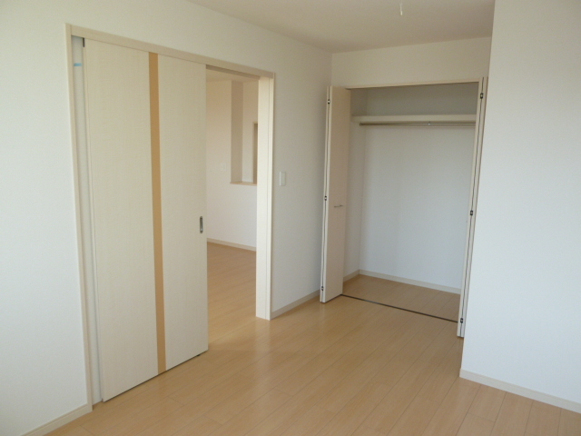 その他部屋・スペース　南側洋室