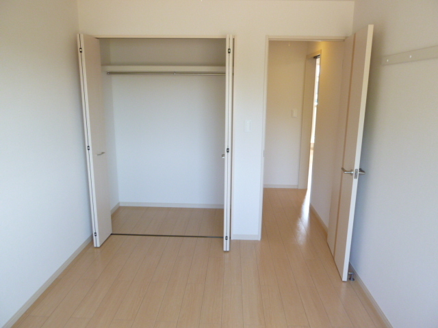 収納　北側洋室