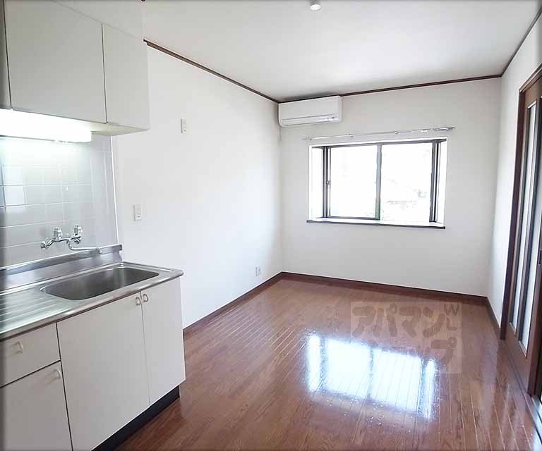 居室・リビング　広々としたリビングです。