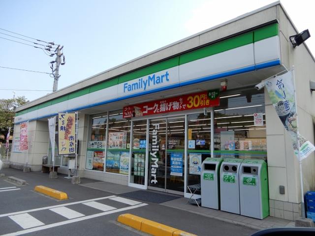 コンビニ　ファミリーマート　原良４丁目店（コンビニ）まで82m