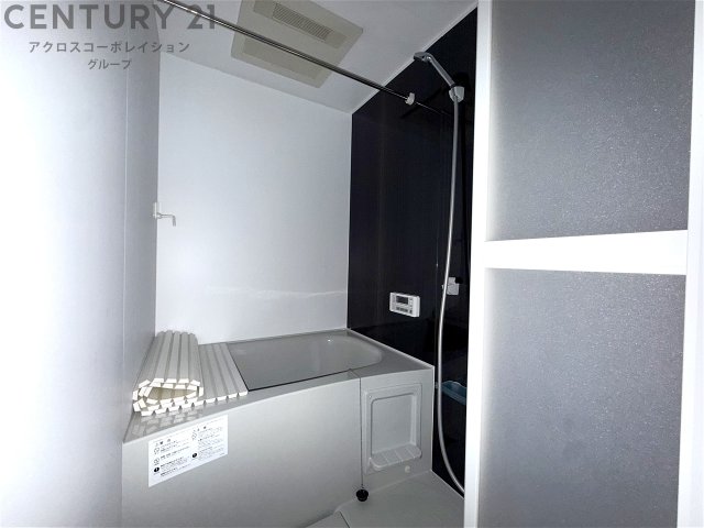 バス・シャワールーム　追い炊き機能・浴室乾燥機付きで便利！