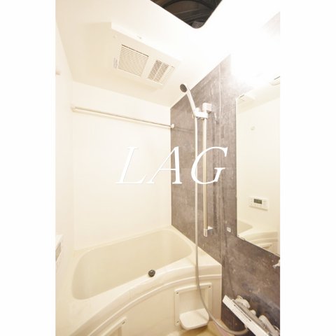 バス・シャワールーム　お風呂です。