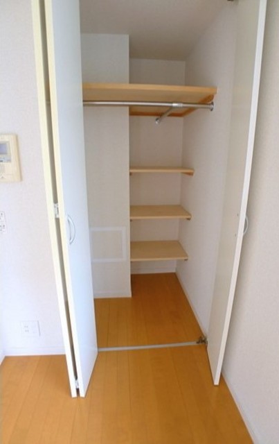 収納　クローゼット