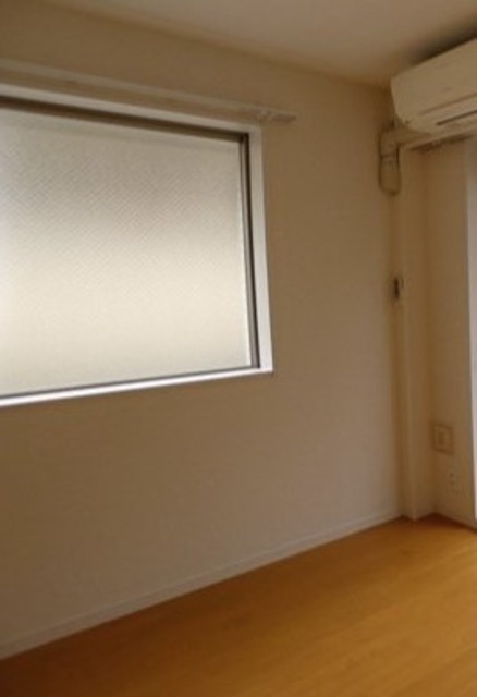 居室・リビング　室内