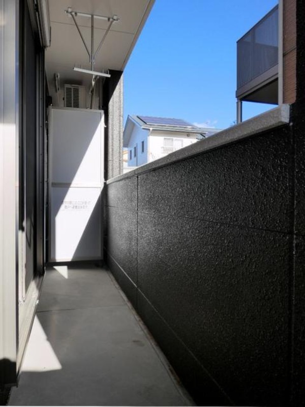 バルコニー　図面と現状に相違がある場合には現状を優先．．．