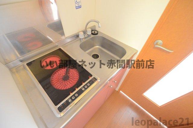 キッチン　設備・仕様は号室により異なる為、現況を優先致します。 ※現況