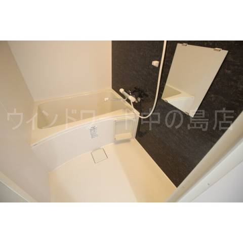 バス・シャワールーム　詳細は、ウィンドワード中の島店までご相談下さい。