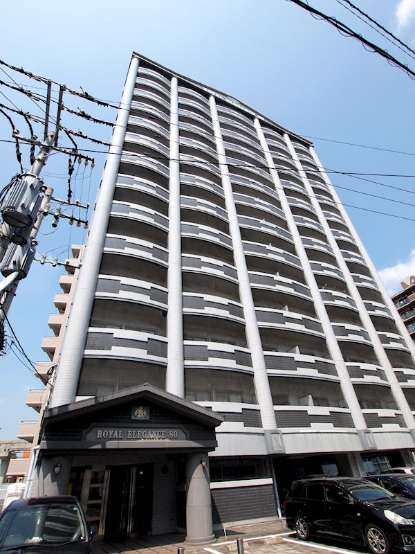 建物外観　モノレール片野駅すぐ