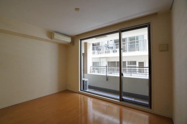 居室・リビング　居室