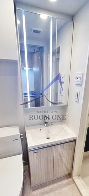 洗面設備　洗面台です。