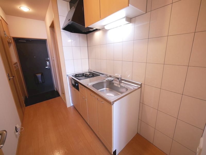 キッチン　システムキッチン（2口ガスコンロ・グリル付き）