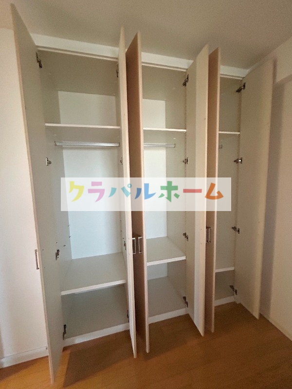 収納　洋室７帖収納