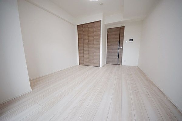 居室・リビング　写真は同タイプ住居です