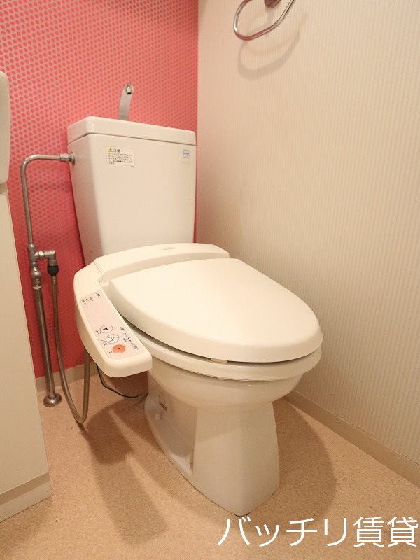 トイレ　別部屋の為現状優先