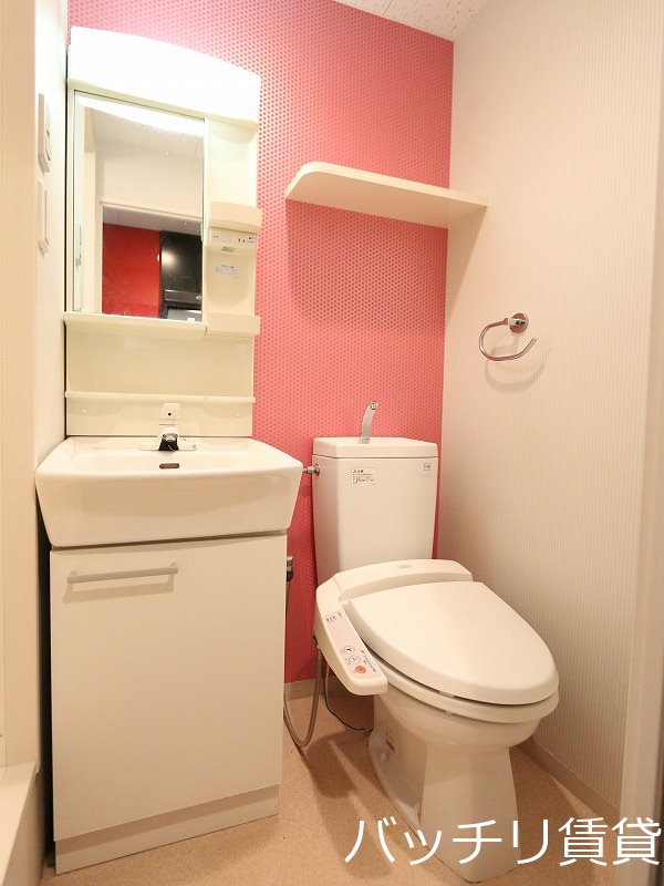 洗面設備　別部屋の為現状優先