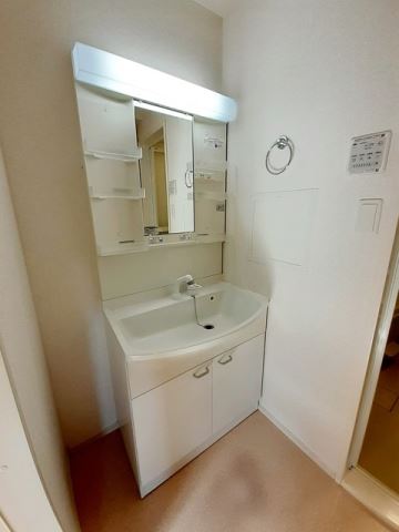 洗面設備　シャンプードレッサー