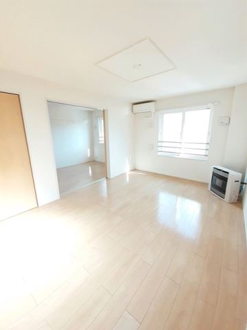 居室・リビング　リビング