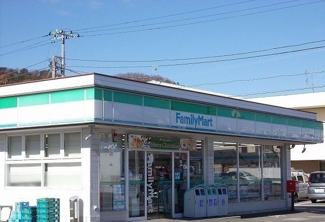 コンビニ　ファミリーマート長泉下土狩店（コンビニ）まで600m