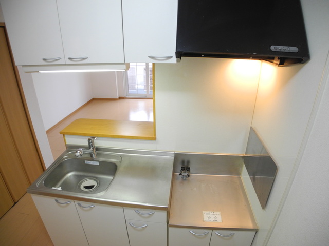 キッチン　※室内画像は別部屋のもの