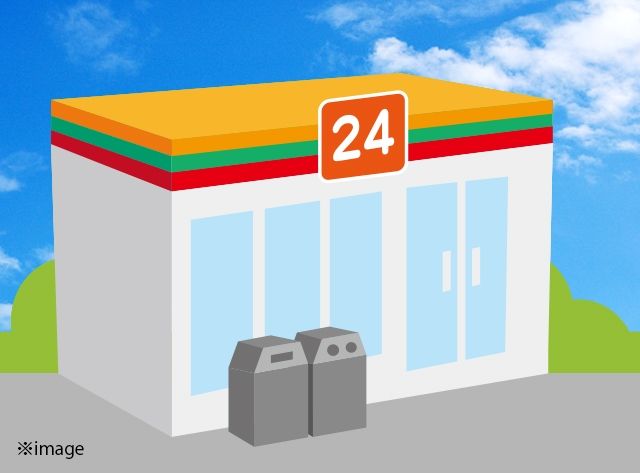 コンビニ　セブンイレブン横浜岩井町店（コンビニ）まで340m