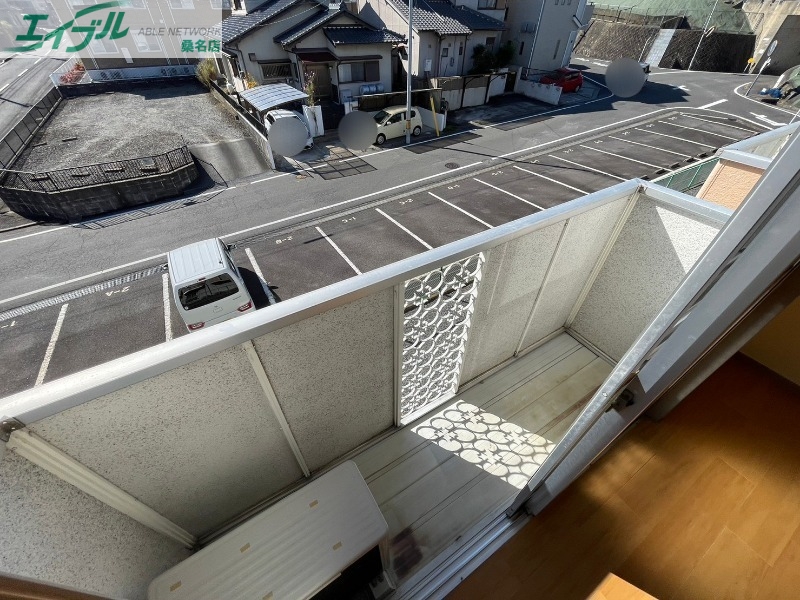 バルコニー　別部屋反転写真です