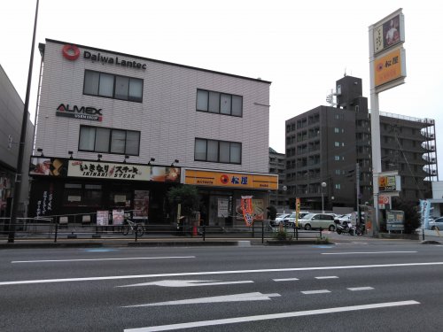 飲食店　いきなり！ステーキ東比恵店（飲食店）まで330m