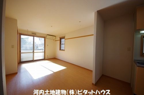 居室・リビング　１３．７帖リビング