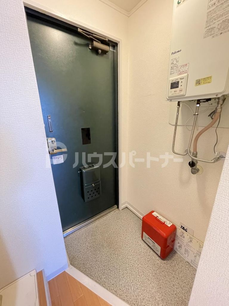 玄関　設備