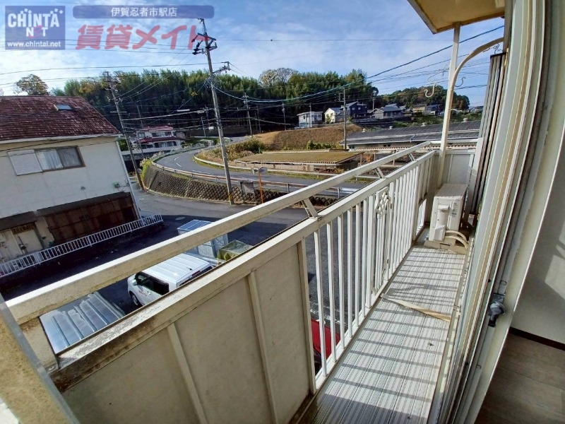バルコニー　別部屋参考写真となります。