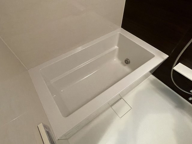 バス・シャワールーム　日々の疲れを癒すお風呂付です