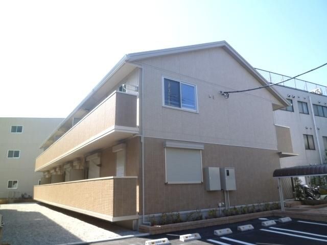 建物外観　★２０１１年完成・大手ハウスメーカー施工です★