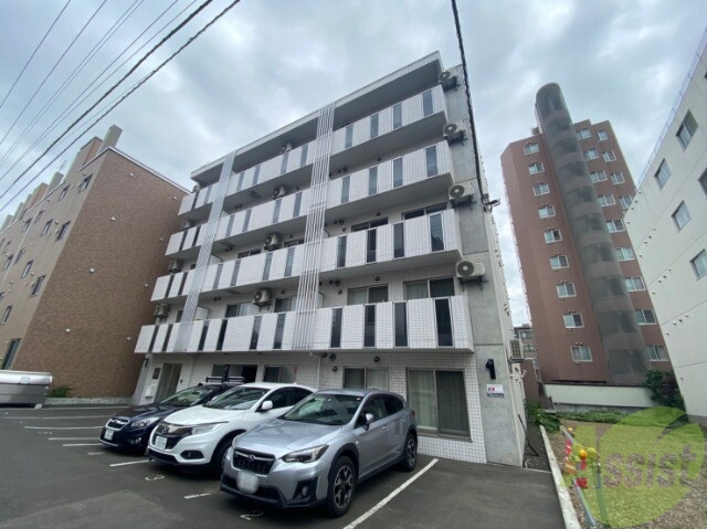建物外観　札幌市北区北十六条西「グランオルセー北大前」