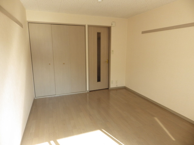 居室・リビング　同タイプ別のお部屋の写真です