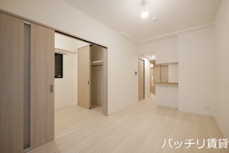 居室・リビング　別号室の画像現況優先