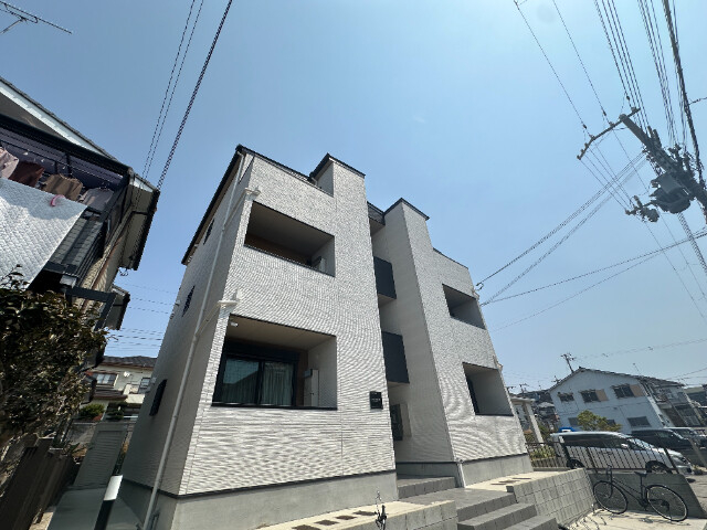 CRASTINE魚住町の外観写真