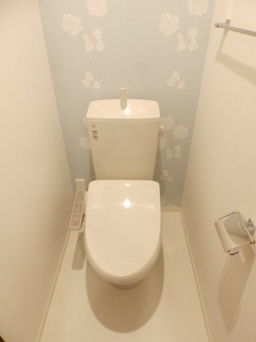 トイレ　トイレもきれいです