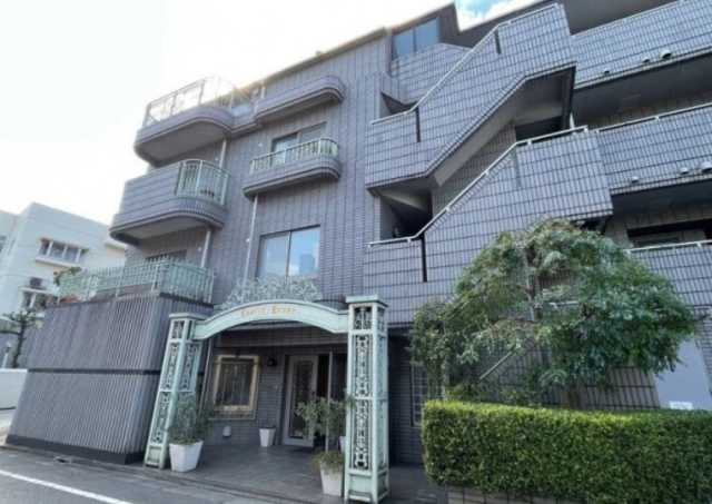 建物外観　ラスターハウス