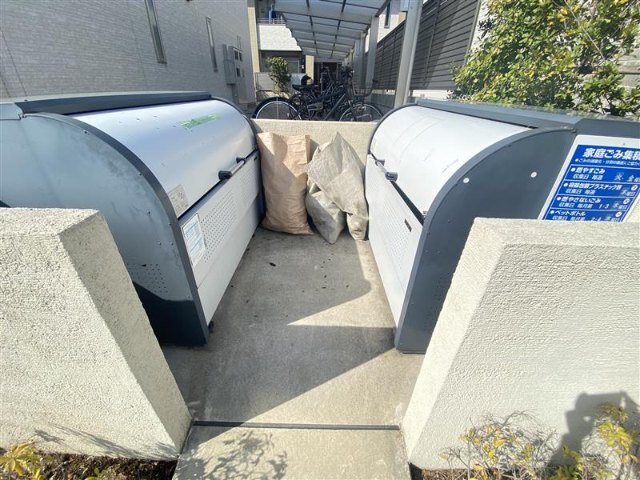 その他　ゴミ捨て場