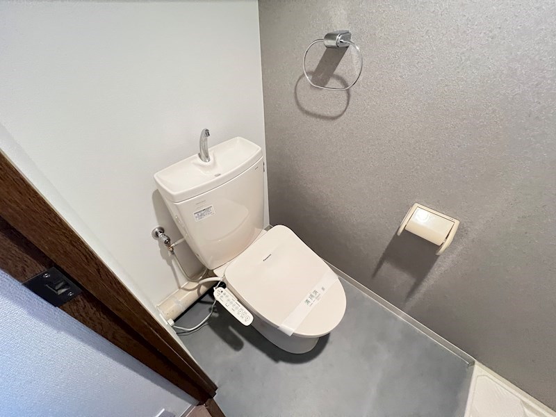 西宮高座橋ガーデンハウスのトイレ写真