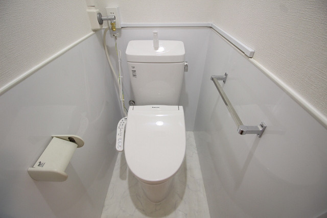 牧ロイヤルプラザのトイレ写真