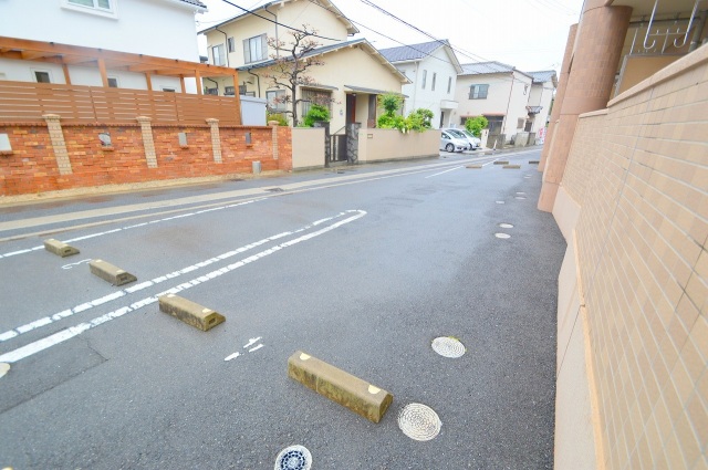 【安芸郡府中町石井城のマンションのコンビニ】